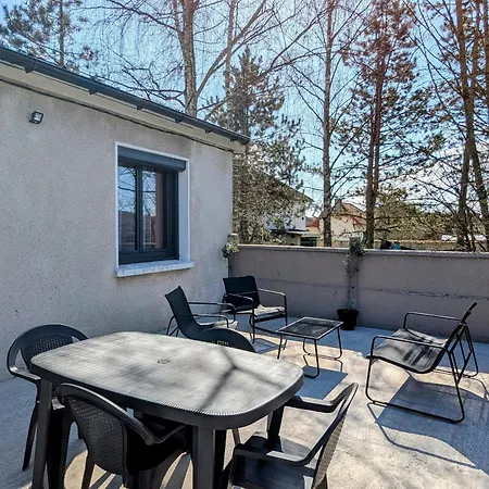 Holiday home Renove Avec Jardin A - Fr-1-585-175 *